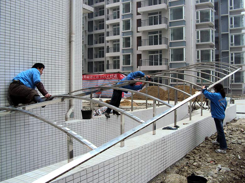 不銹鋼除銹.jpg